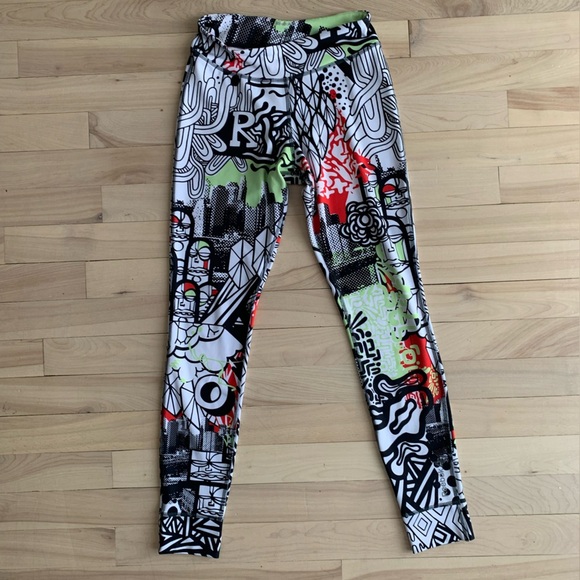 REEBOK - Graphic Print Sport Leggings - Picture 2 of 5